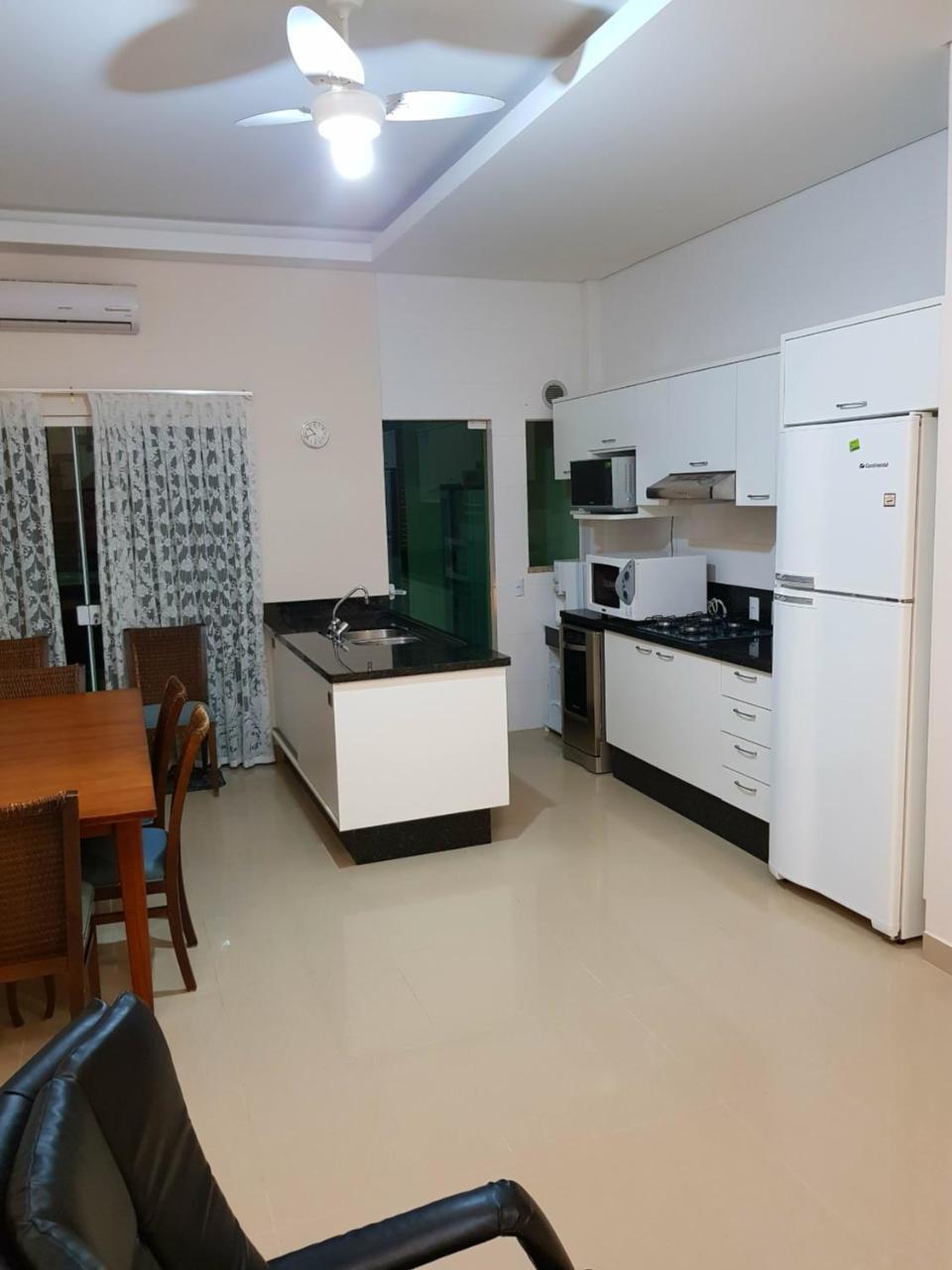 Cobertura Jacuzzi Vista Mar Apartment Bombinhas Exterior photo